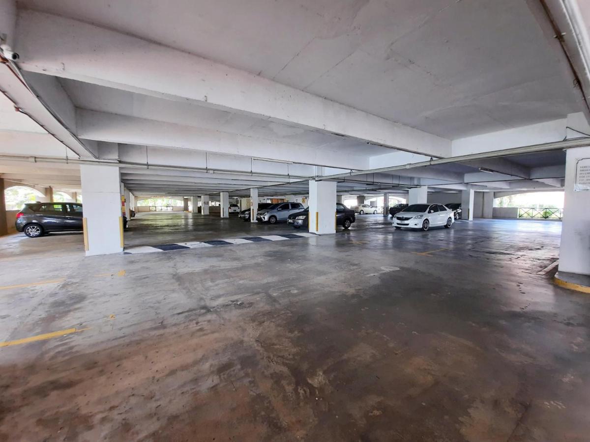 Good2Stay Apartment 6-8Pax L 3R2B L 2 Parking L Coway Water L Unifi I Swimming Pool Malacca Exterior photo