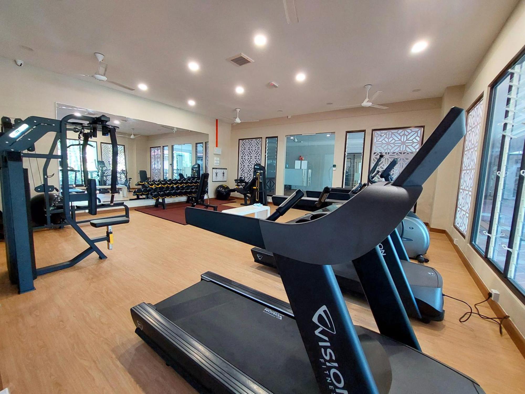 Good2Stay Apartment 6-8Pax L 3R2B L 2 Parking L Coway Water L Unifi I Swimming Pool Malacca Exterior photo
